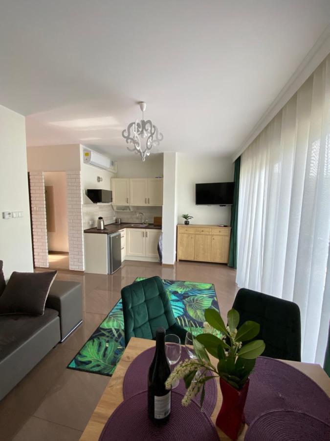 Aqua Marine Apartment Jurata Ngoại thất bức ảnh
